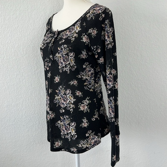 ModCloth Floral Waffle Knit Henley Long Sleeve Top - Picture 6 of 8